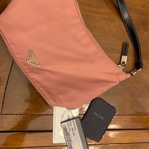 Prada semitracolla pink